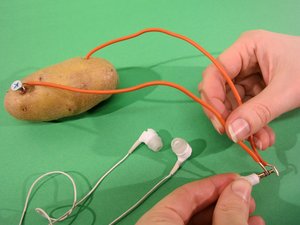 fertige Kartoffelbatterie