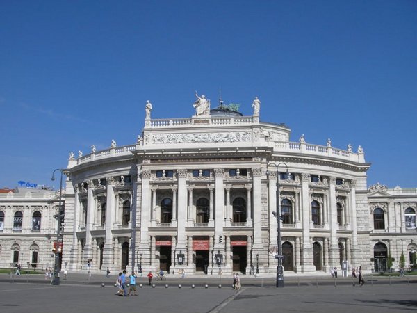 Das Wiener Burgtheater ist sehr berühmt!