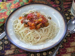 Spaghetti mit Sugo